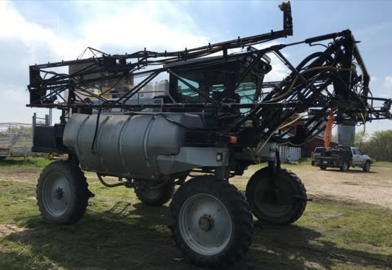 This Hagie 2100 field sprayer has a 5.9-liter Cummins in it. Photo: Tractorhouse.com
